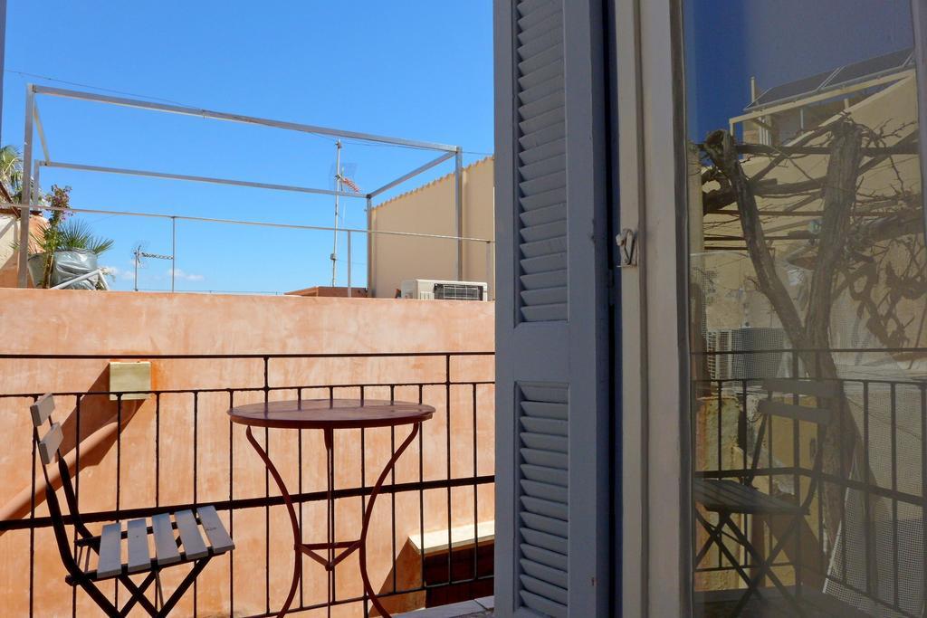 Pension Eva La Canée Extérieur photo